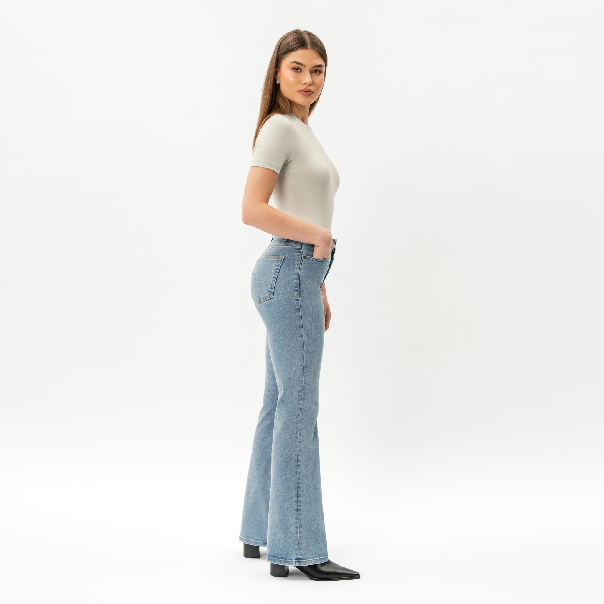 Bootcut ComfortDenim™ Jeans – Ninepine