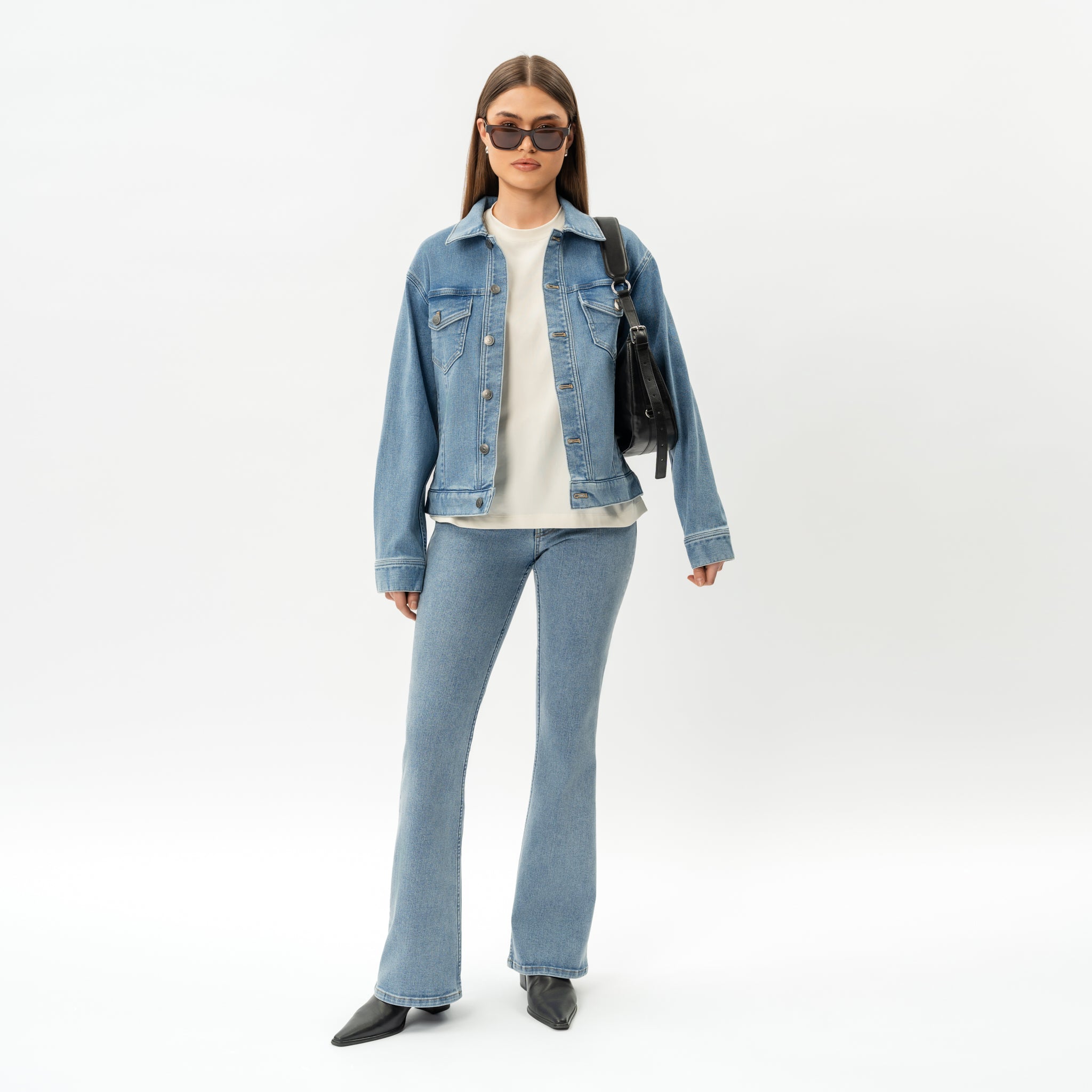 Bootcut ComfortDenim™ Jeans – Ninepine