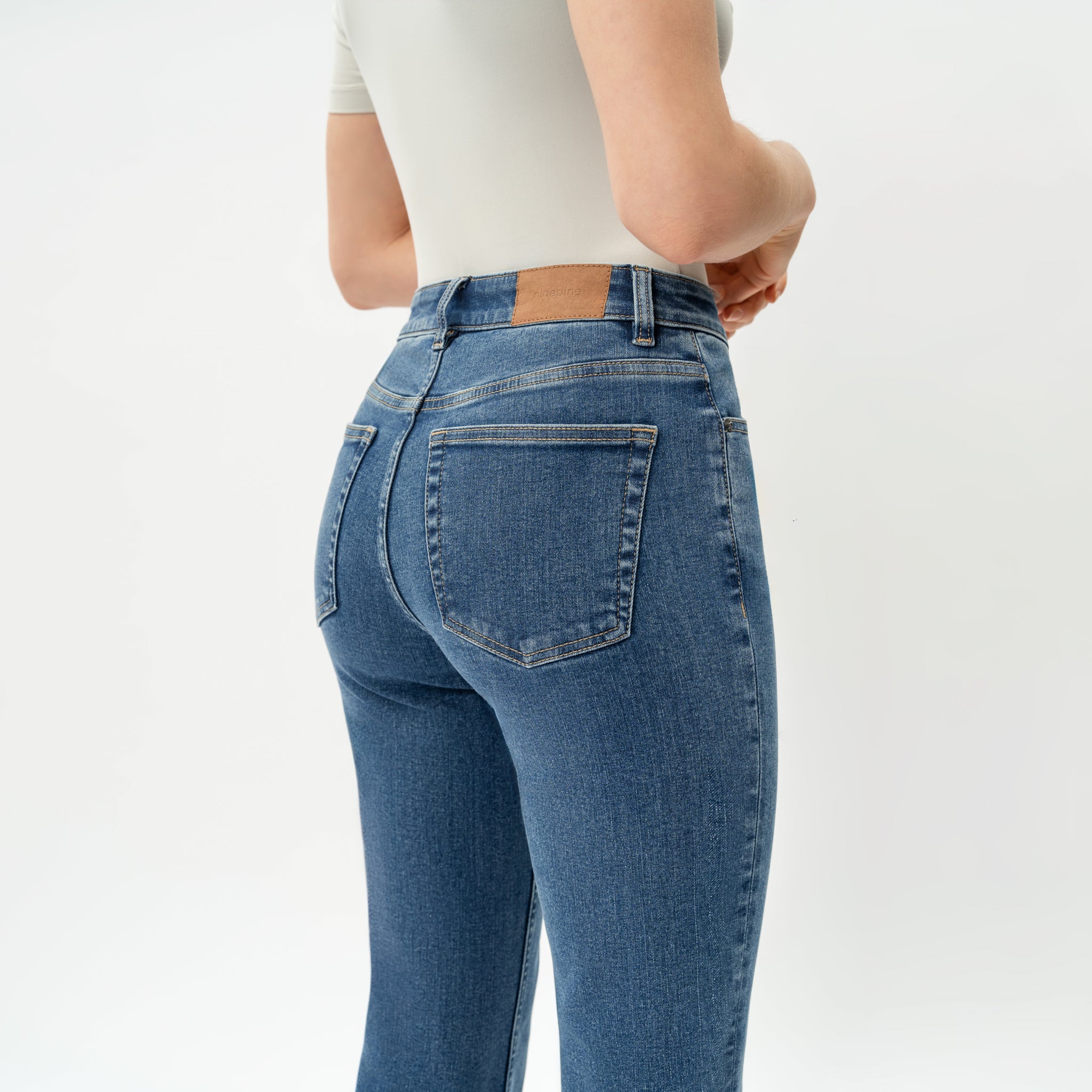 Bootcut ComfortDenim™ Jeans – Ninepine