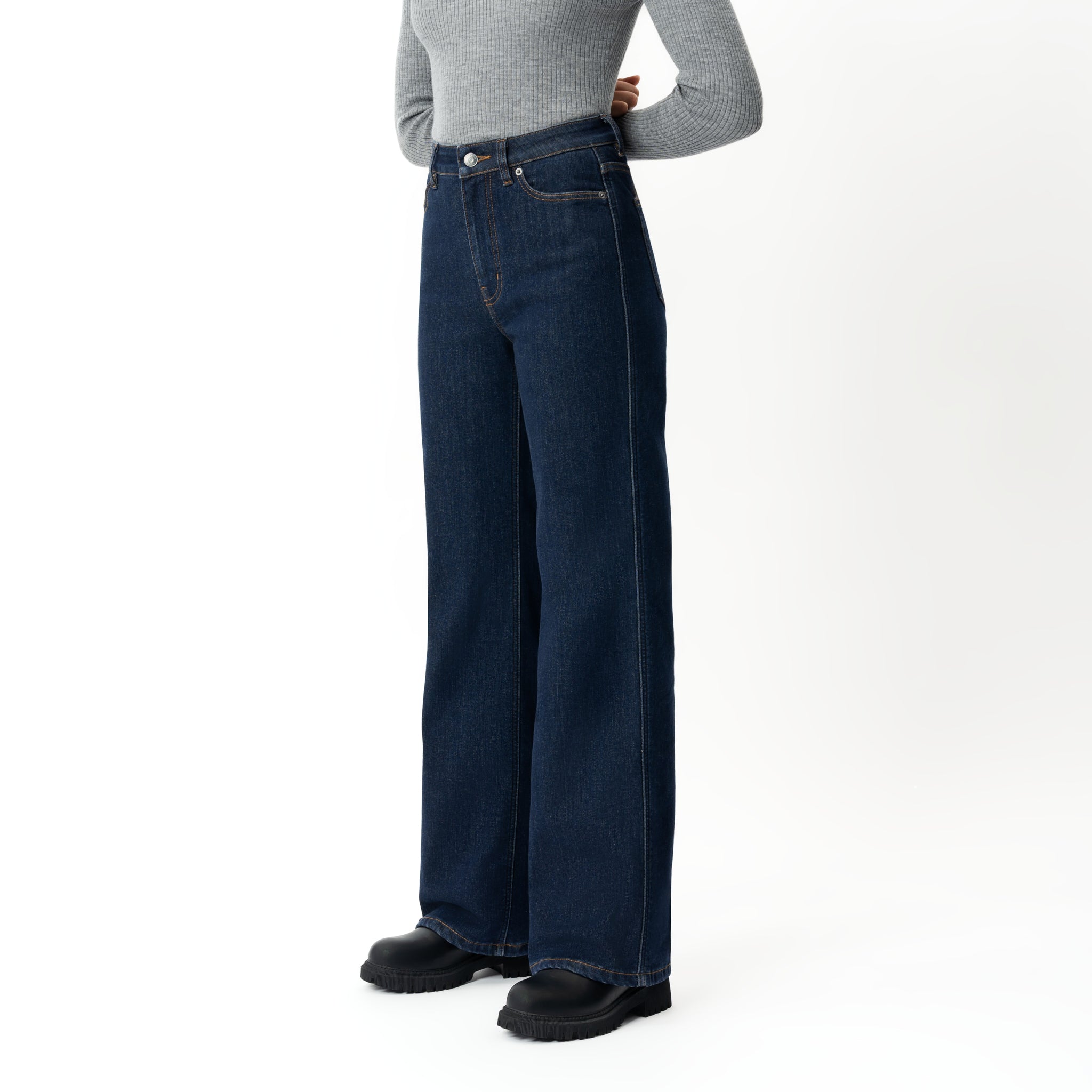 Winter Fleece Denim™ Relaxed Jeans – Ninepine
