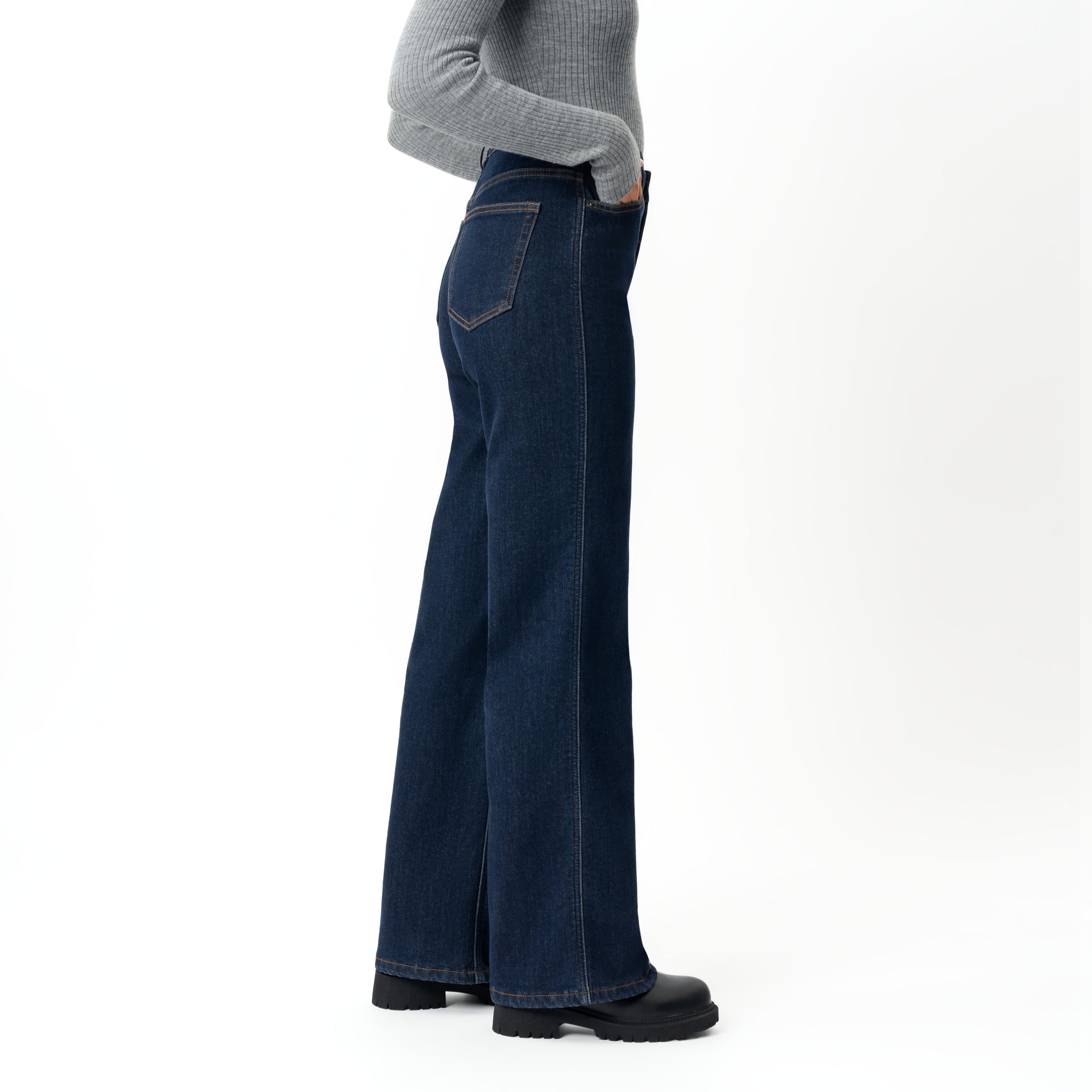 Winter Fleece Denim™ Relaxed Jeans – Ninepine