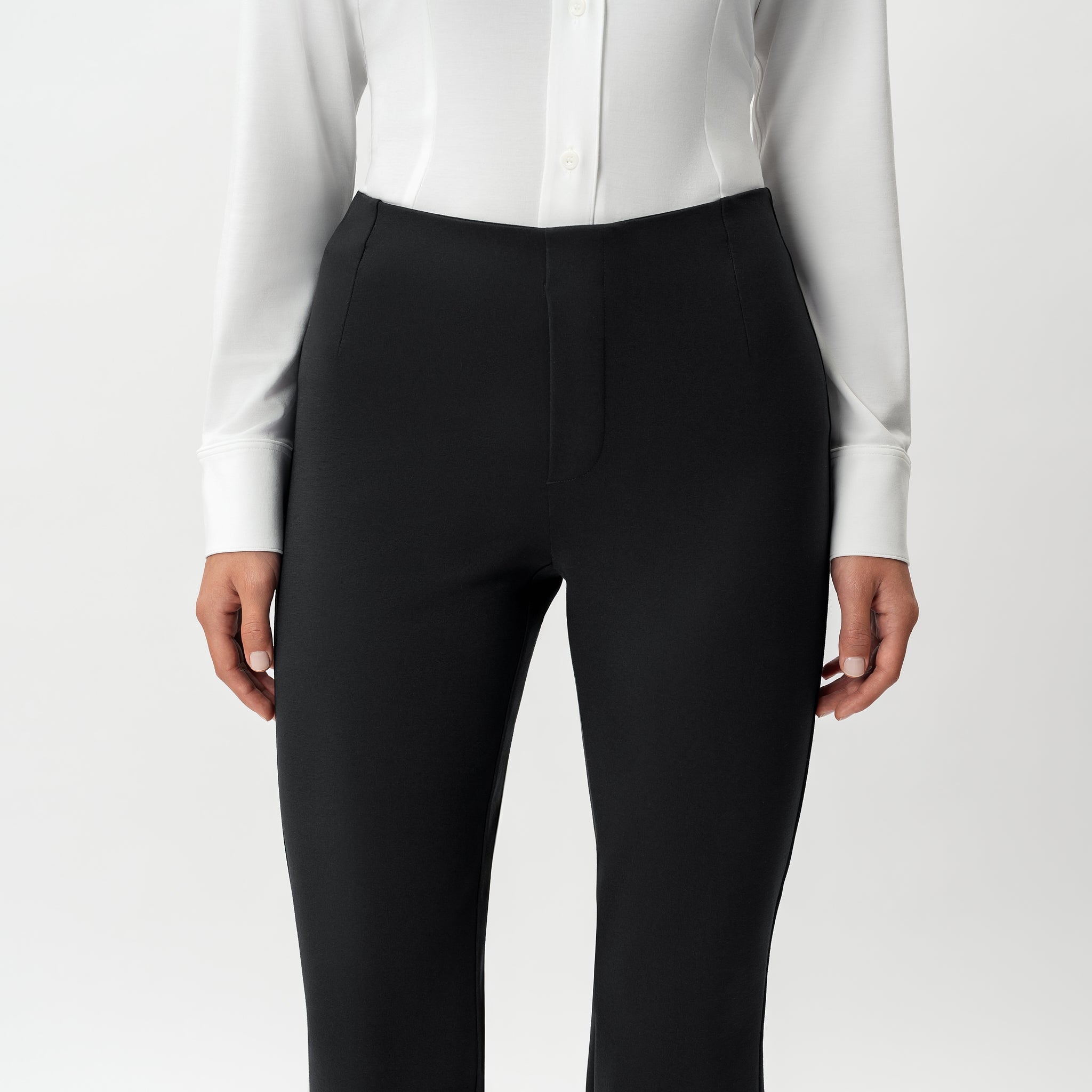 Maßgeschneiderte Ponte-Bootcut-Hose – Ninepine